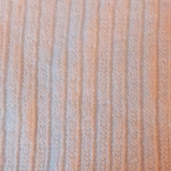 Off white stretchy shirt - Picture 4 of 5